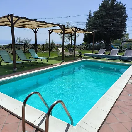 Egle Belpasso, Con Piscina ベルパッソ