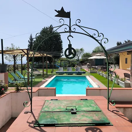 Egle Belpasso, Con Piscina カントリーハウス *