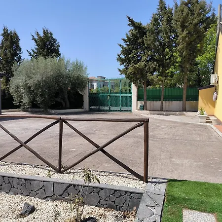 Egle Belpasso, Con Piscina カントリーハウス ベルパッソ