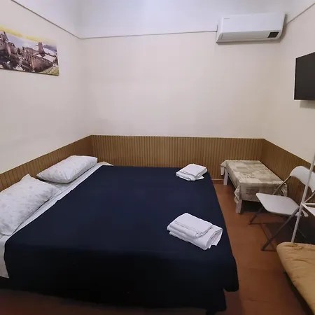 Egle Belpasso, Con Piscina *