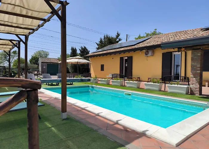 Egle Belpasso, Con Piscina